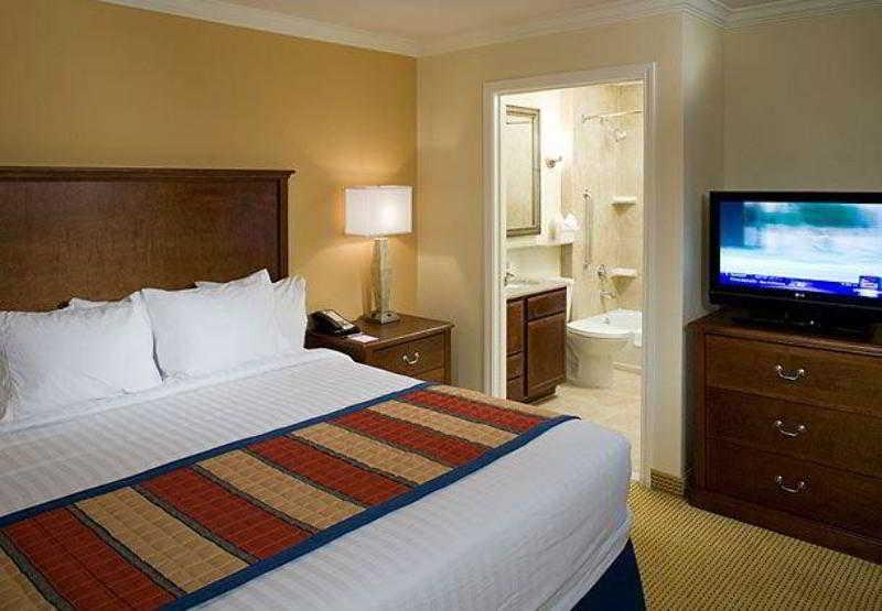 Towneplace Suites Houston Intercontinental Airport Стая снимка